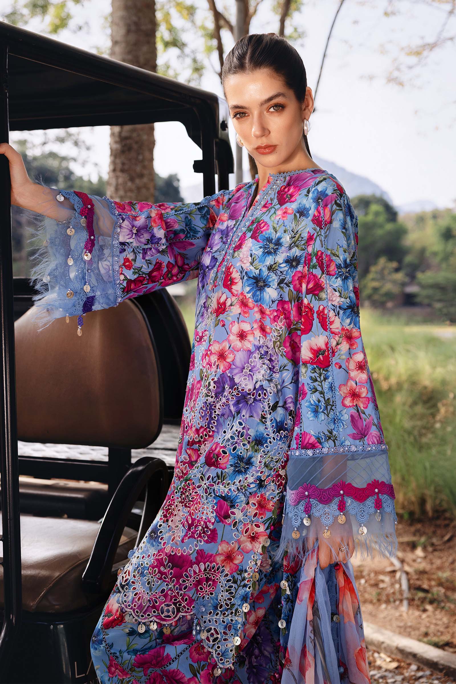3 Piece Unstitched Embroidered Lawn Suit - Aqsa Fabrics
