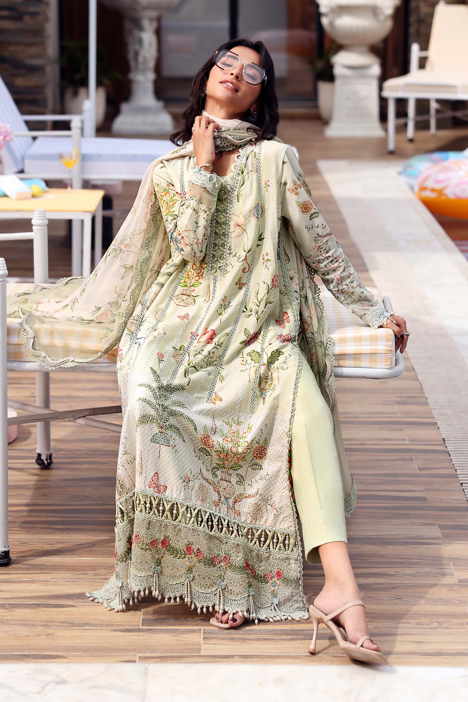 Maria B 3 Piece Stitched Embroidered Lawn Suit
