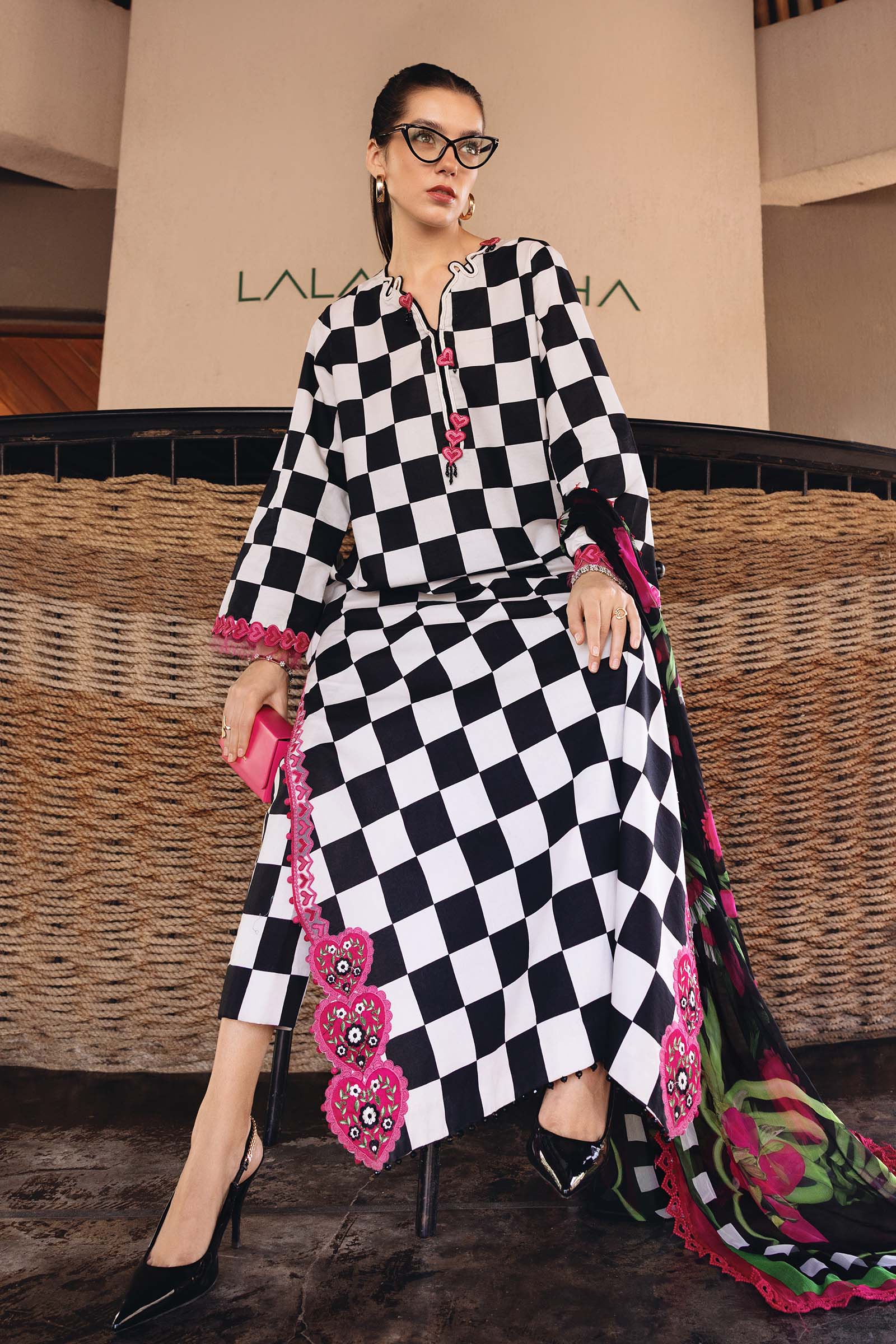 3 Piece Unstitched Embroidered Lawn Suit - Aqsa Fabrics