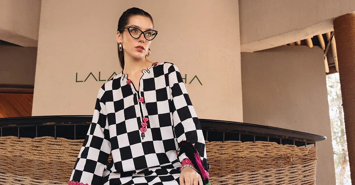 3 Piece Unstitched Embroidered Lawn Suit - Aqsa Fabrics