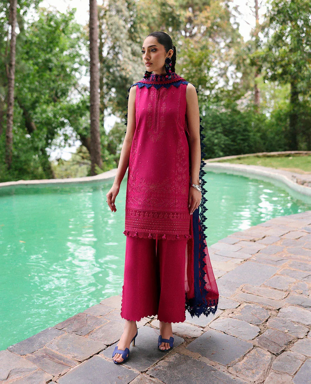 Republic Womenswear | Talia Luxury Lawn 25 | D4-B - Lysa - Aqsa Fabrics