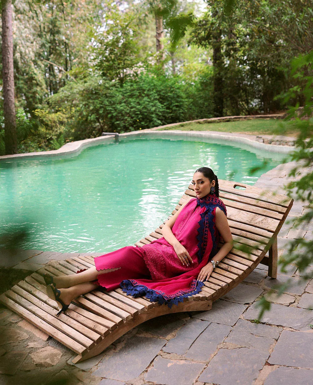 Republic Womenswear | Talia Luxury Lawn 25 | D4-B - Lysa - Aqsa Fabrics