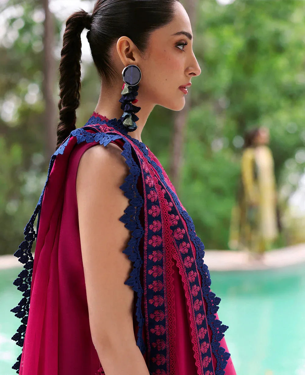 Republic Womenswear | Talia Luxury Lawn 25 | D4-B - Lysa - Aqsa Fabrics