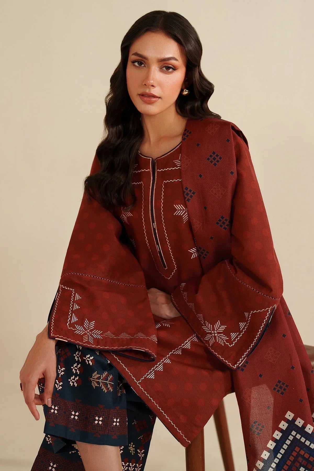Jazmin | Winter 25 | UW-0194 - Aqsa Fabrics
