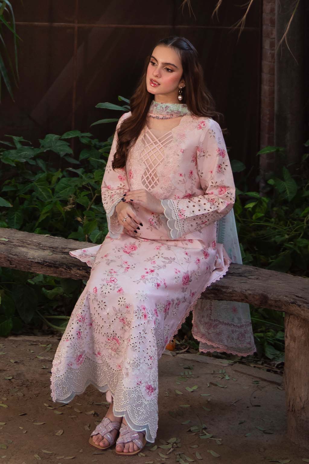 Neeshay | Summer Lines Printkari 25 | PECHE - Aqsa Fabrics