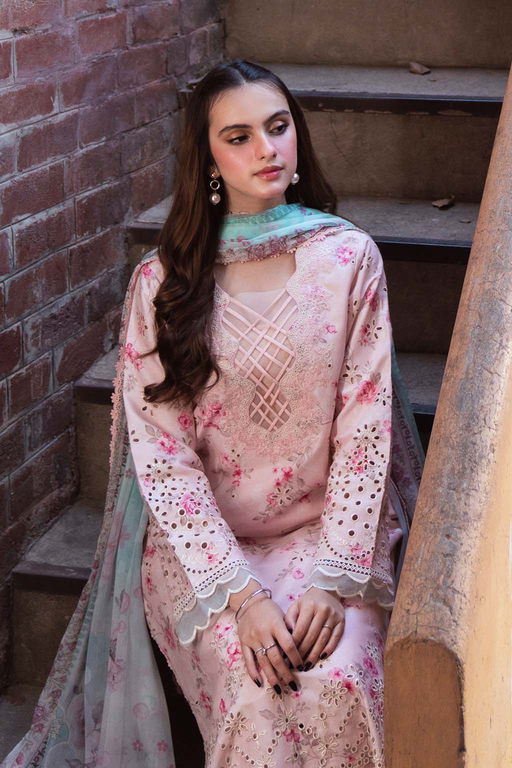 Neeshay | Summer Lines Printkari 25 | PECHE - Aqsa Fabrics