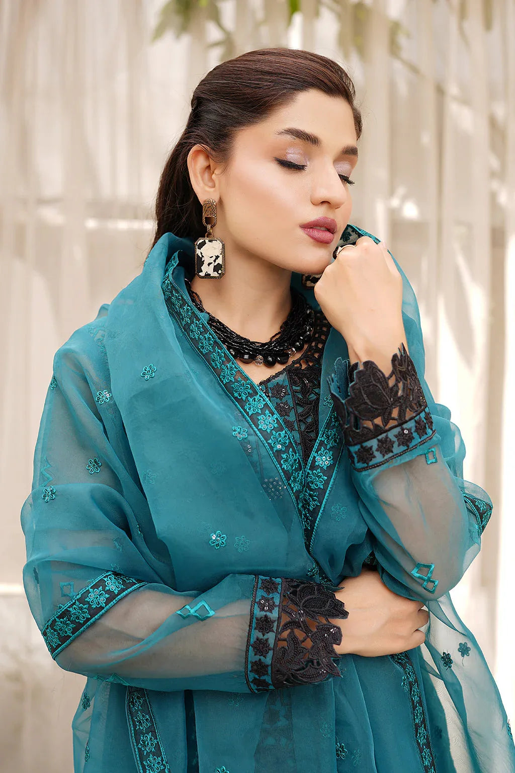 Maryams | Luxury Pret | M-1204 - Aqsa Fabrics