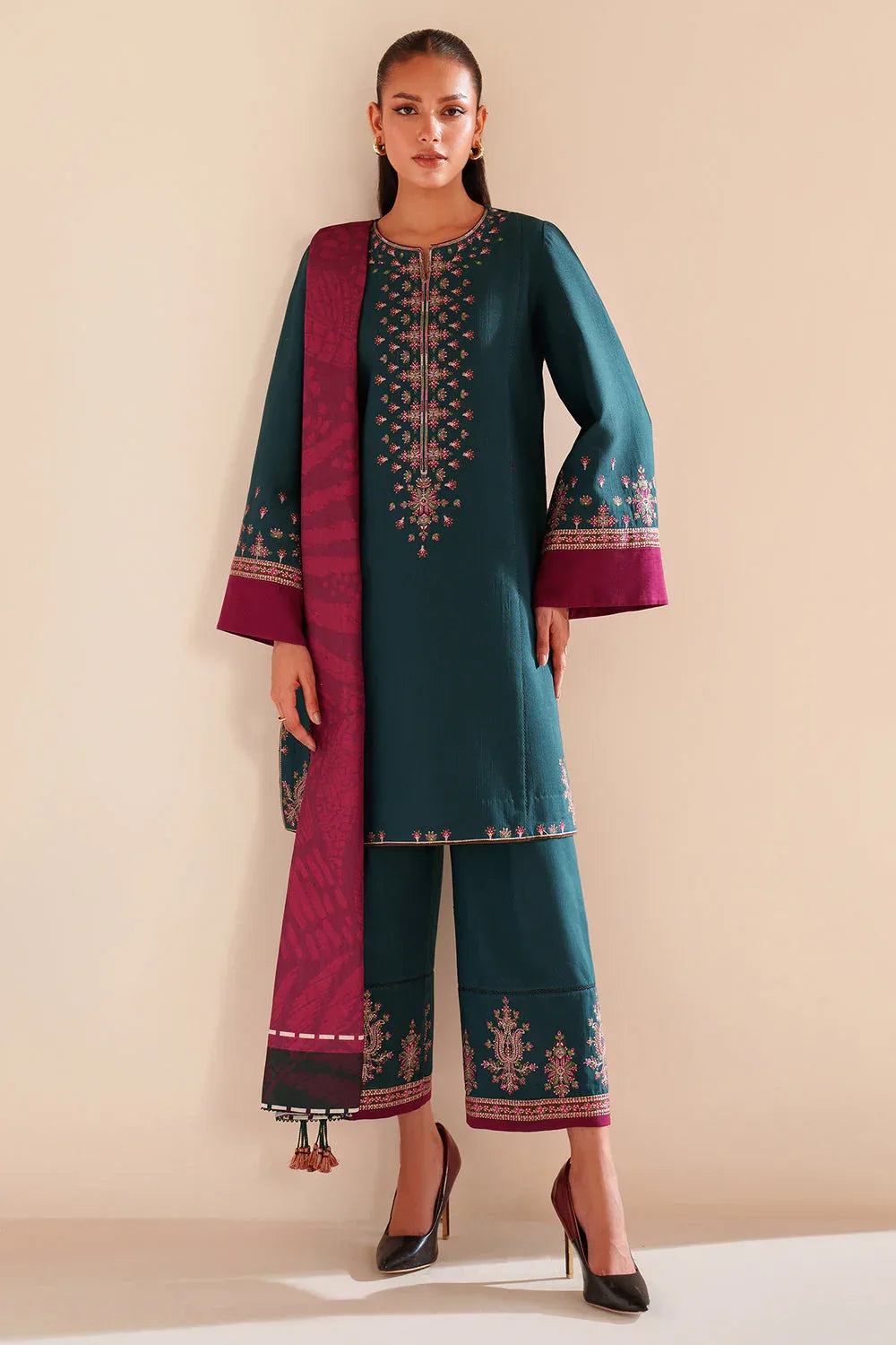 Jazmin | Winter 25 | UW-0190 - Aqsa Fabrics