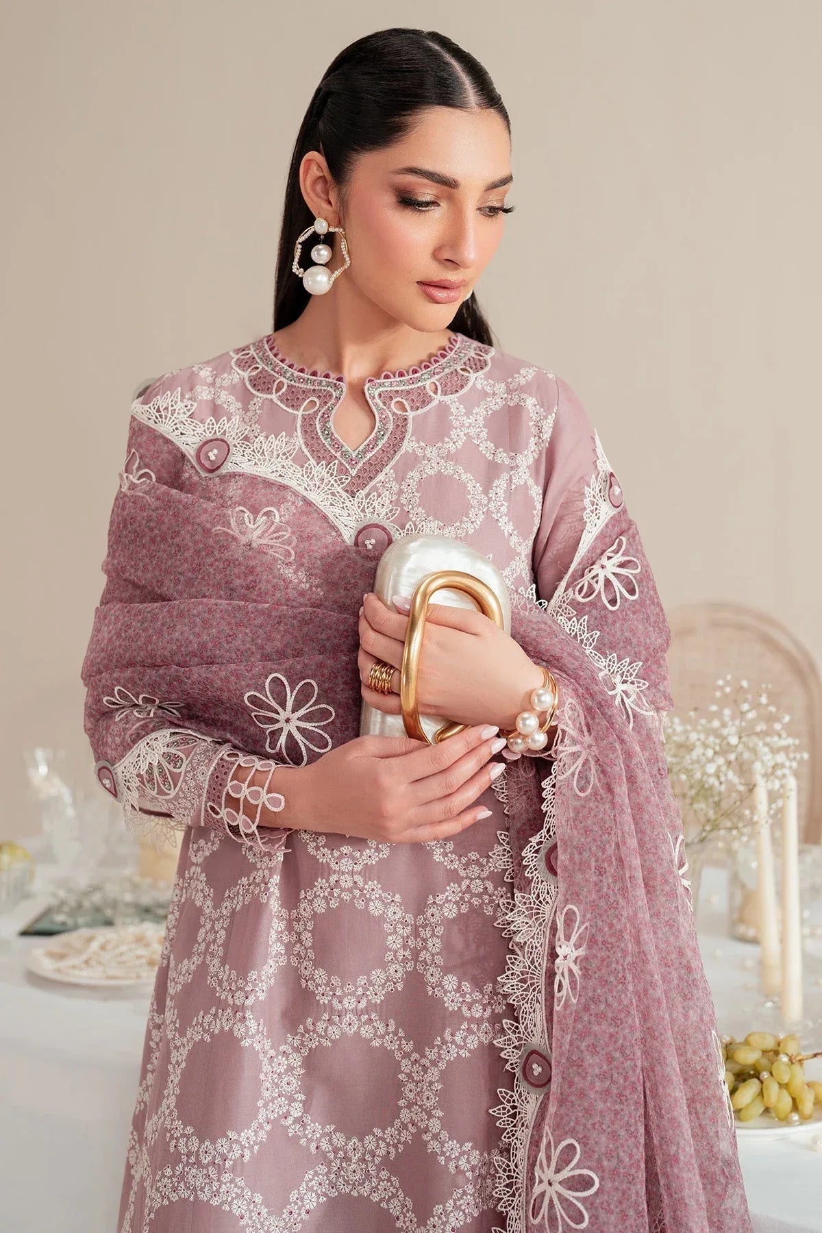 Jazmin | Iris Luxury Lawn 25 | IL'25-D10 - Aqsa Fabrics