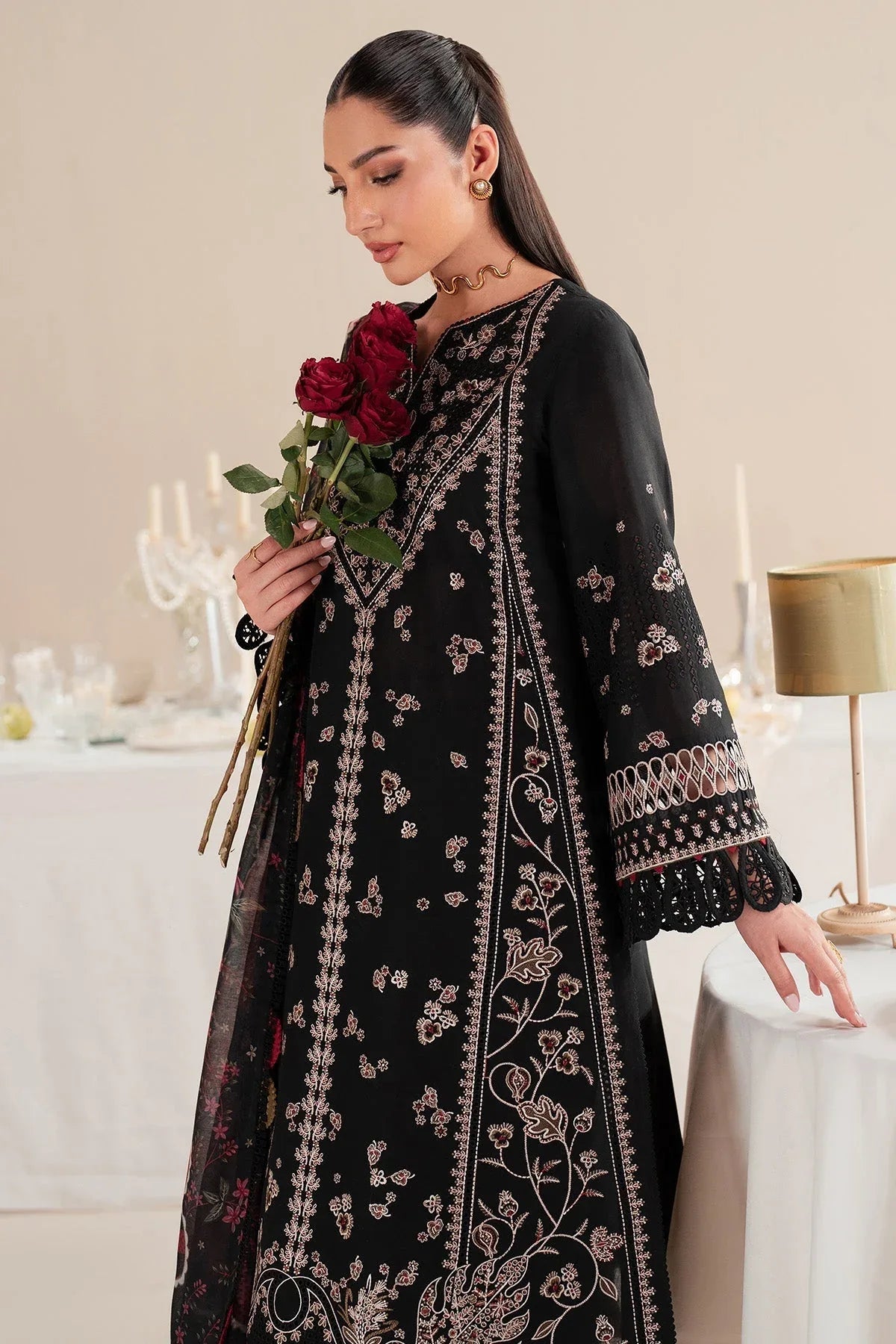 Jazmin | Iris Luxury Lawn 25 | IL'25-D07 - Aqsa Fabrics