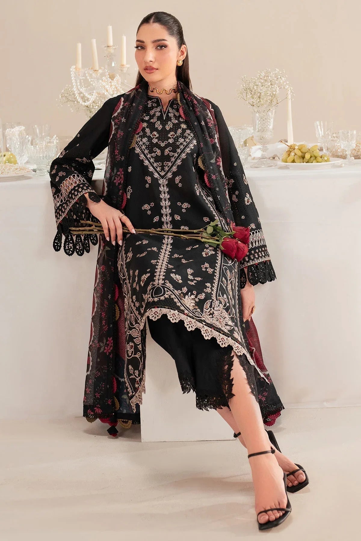 Jazmin | Iris Luxury Lawn 25 | IL'25-D07 - Aqsa Fabrics