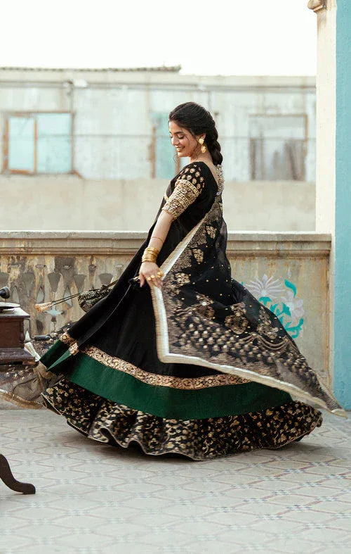 Maya | Dil ki Batain | KIRSA - Aqsa Fabrics