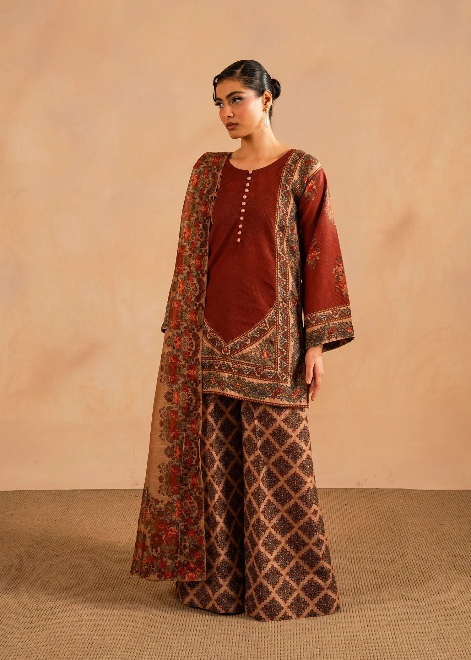 Maria Osama Khan | Retro Lawn 25 | Berra - Aqsa Fabrics