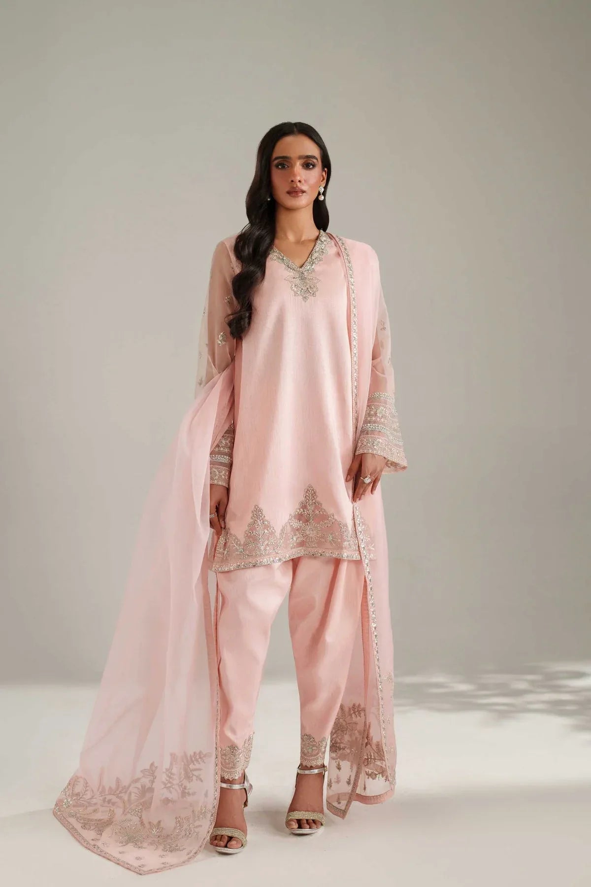 Akbar Aslam | Formal Pret | Lizaye