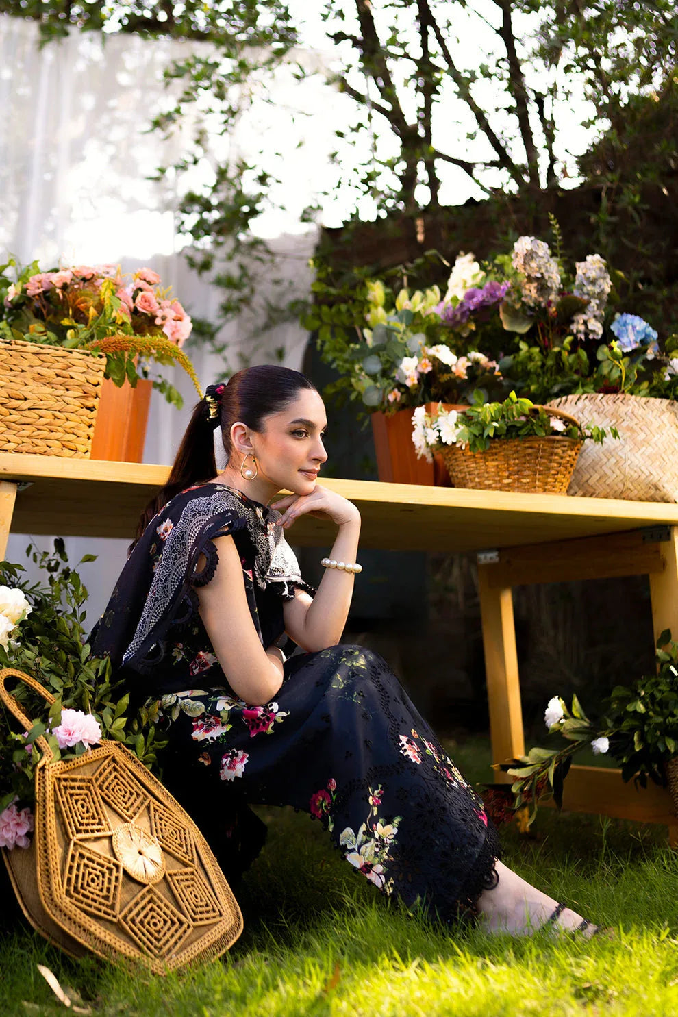 Neeshay | Summer Lines Printkari | OLIVINE - Aqsa Fabrics