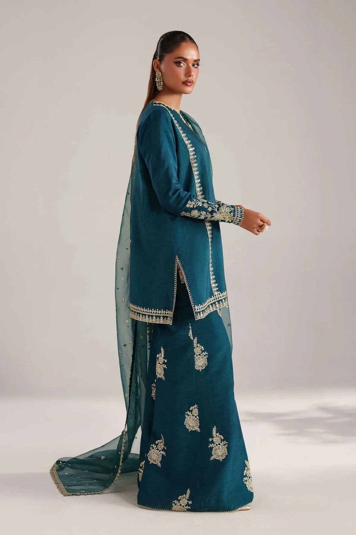 Akbar Aslam | Formal Pret | Naranj