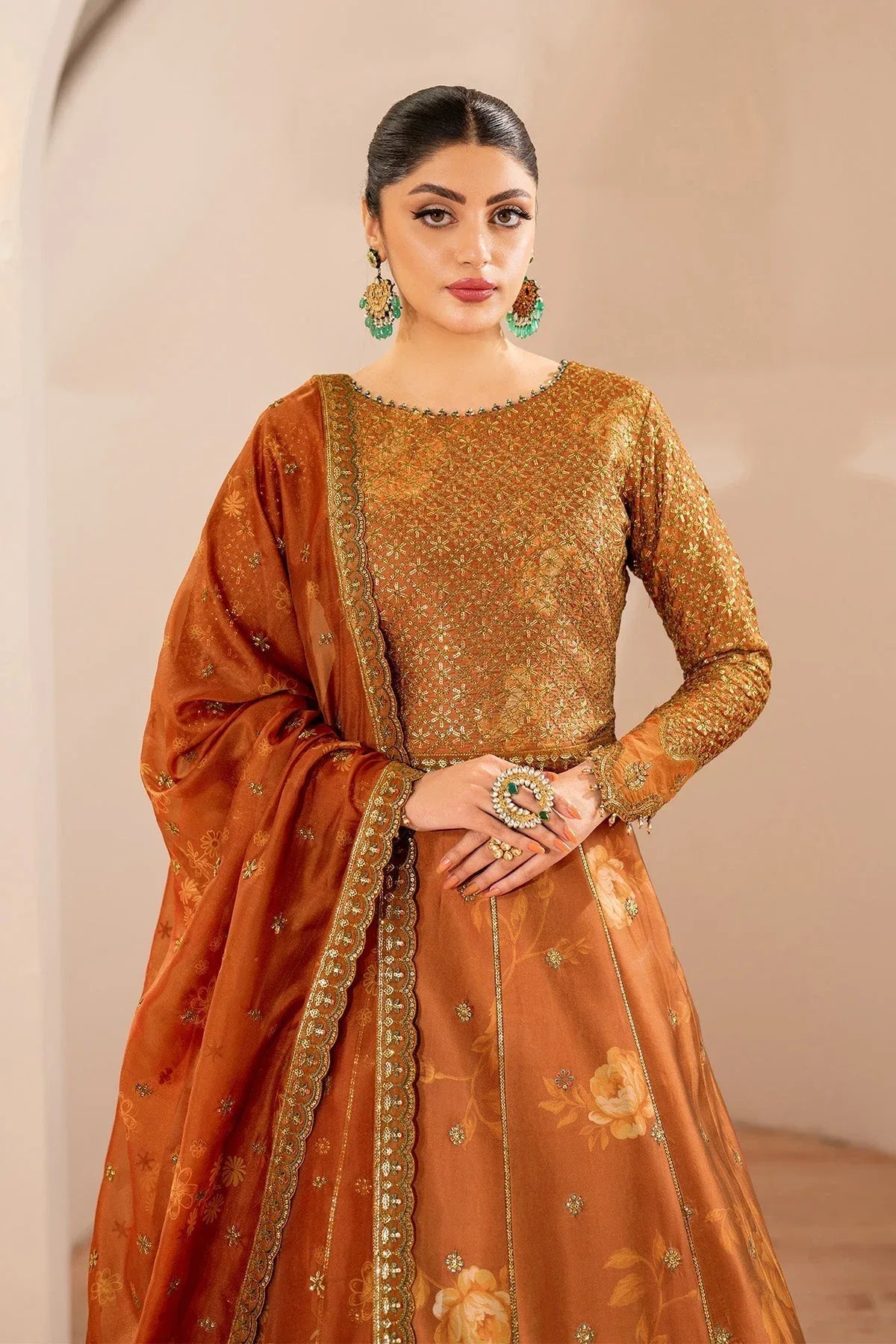 Alizeh | Formals 26 | Vivara - Aqsa Fabrics