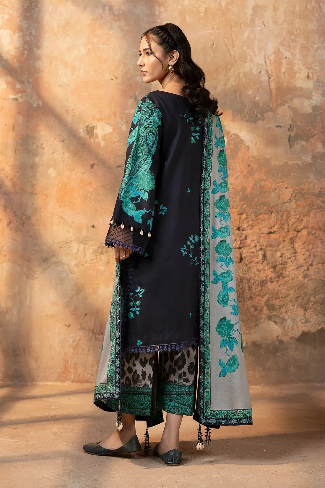 Charizma | Winter Collection | DSCW5-10 - Aqsa Fabrics