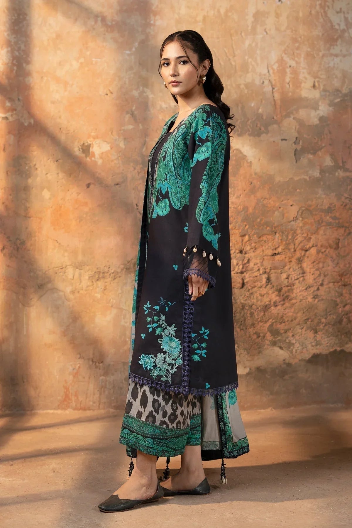 Charizma | Winter Collection | DSCW5-10 - Aqsa Fabrics