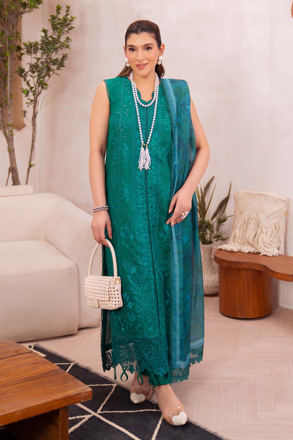 Neeshay | Symphony Luxury Lawn | ZING - Aqsa Fabrics