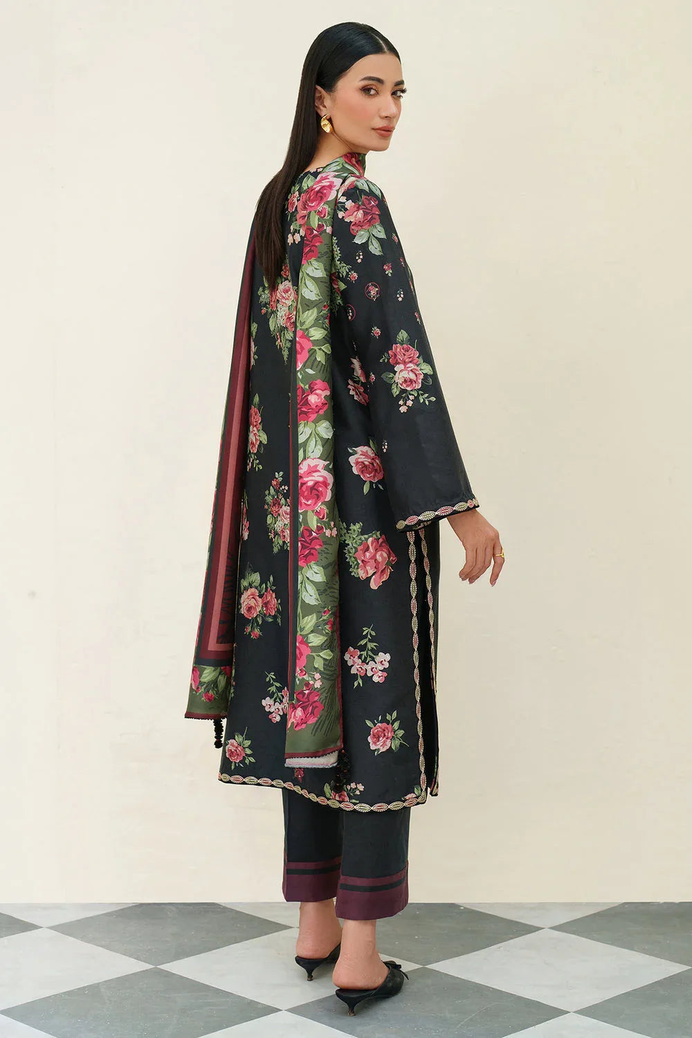 Jazmin | Winter 25 | UW-0167 I - Aqsa Fabrics