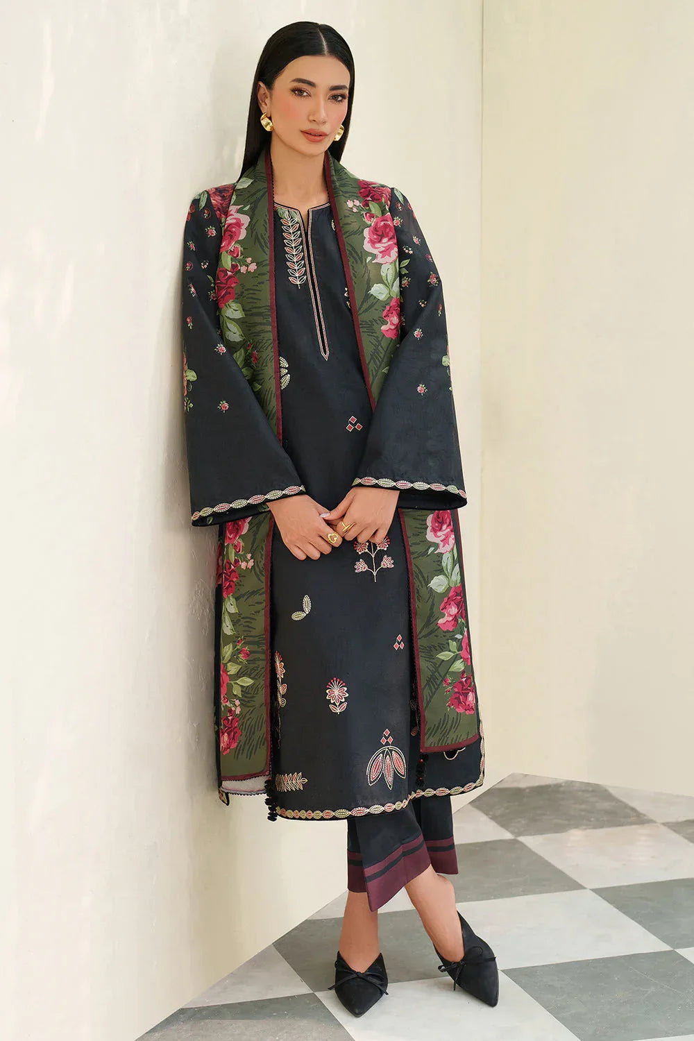 Jazmin | Winter 25 | UW-0167 I - Aqsa Fabrics