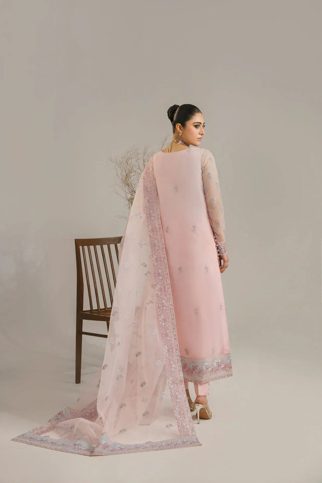 Akbar Aslam | Formals | Niloufer