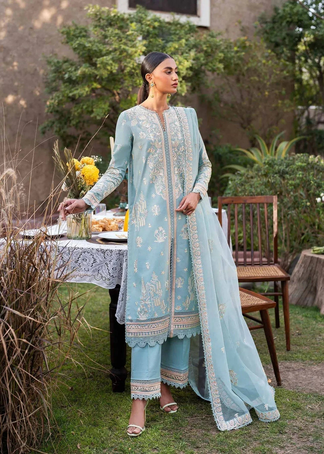 Akbar Aslam | Pret Lawn | LUEUR - Aqsa Fabrics