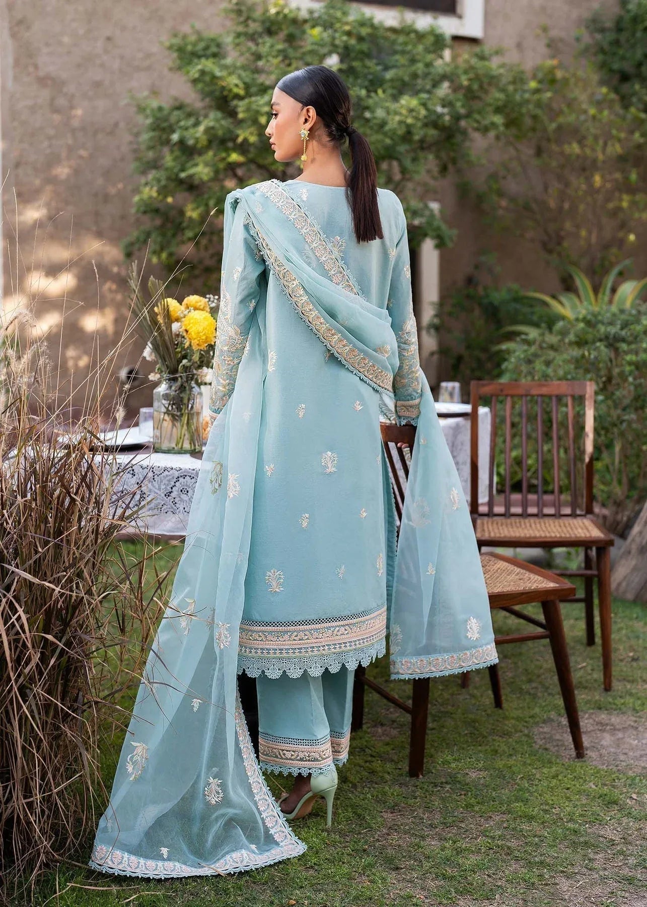 Akbar Aslam | Pret Lawn | LUEUR - Aqsa Fabrics