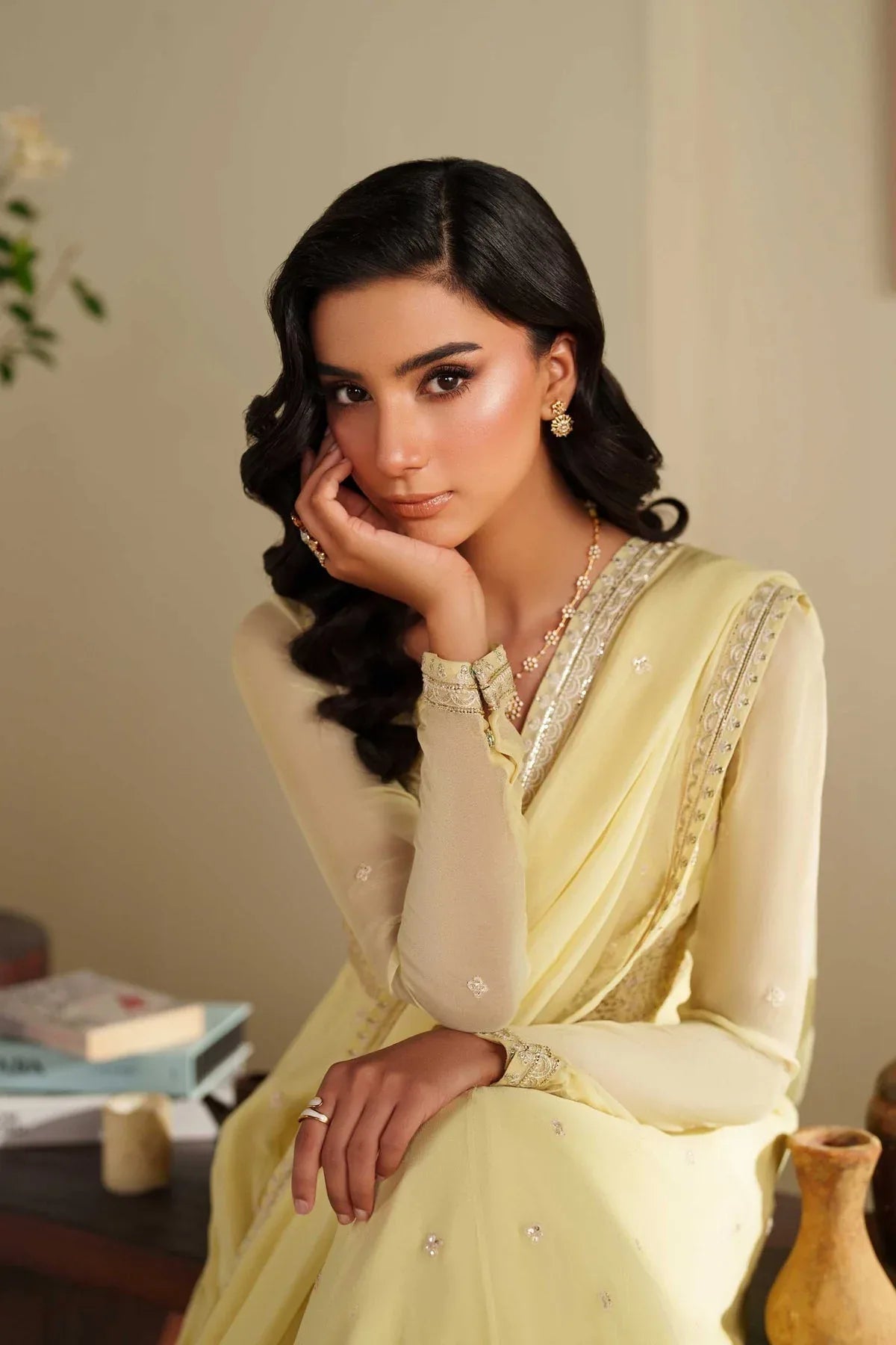 Akbar Aslam | Formal Pret | Ayla