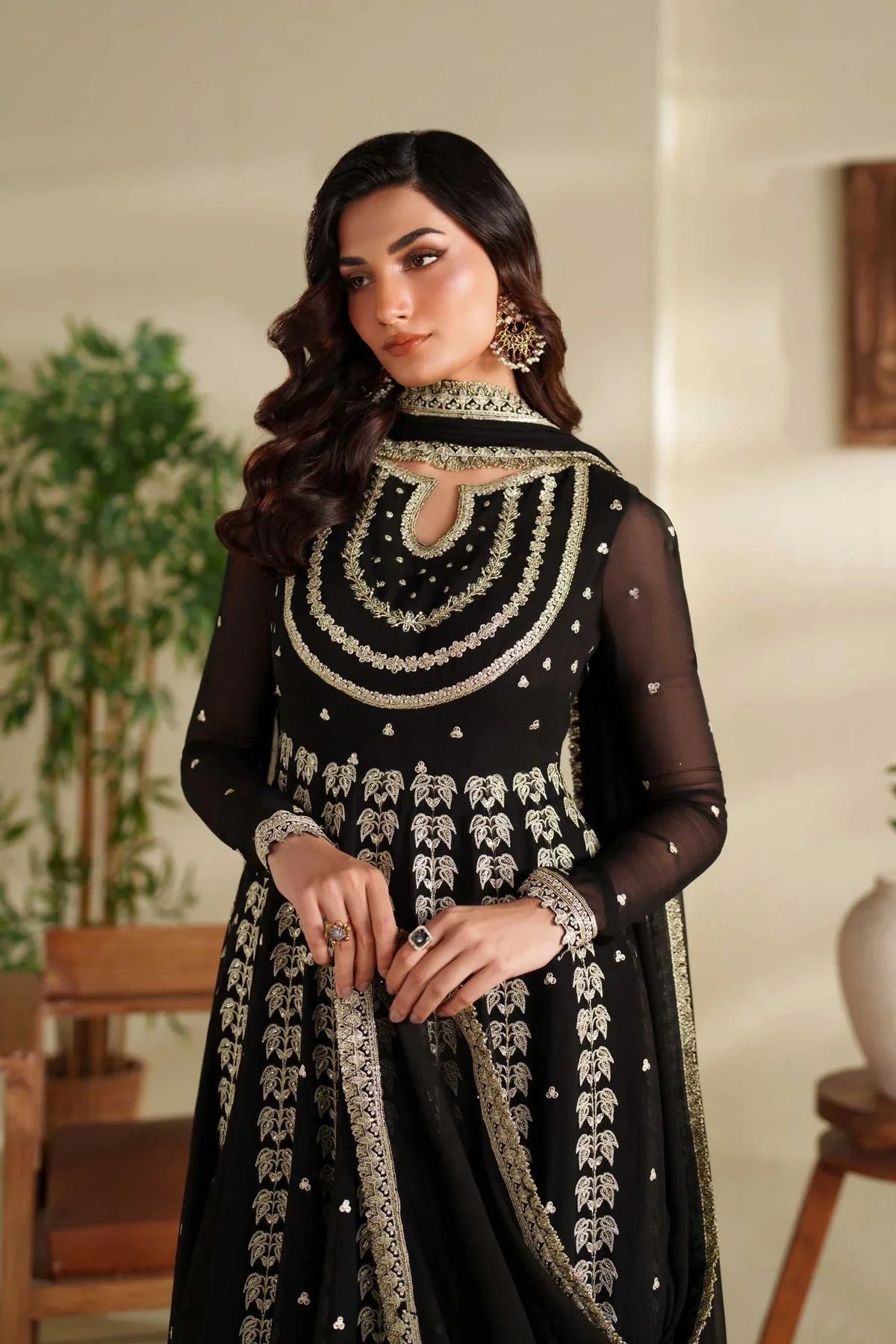 Akbar Aslam | Formal Pret | Parizay
