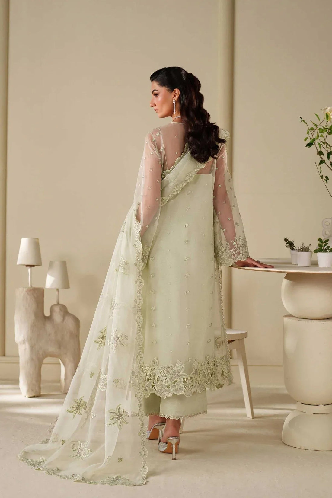 Akbar Aslam | Formal Pret | Elan