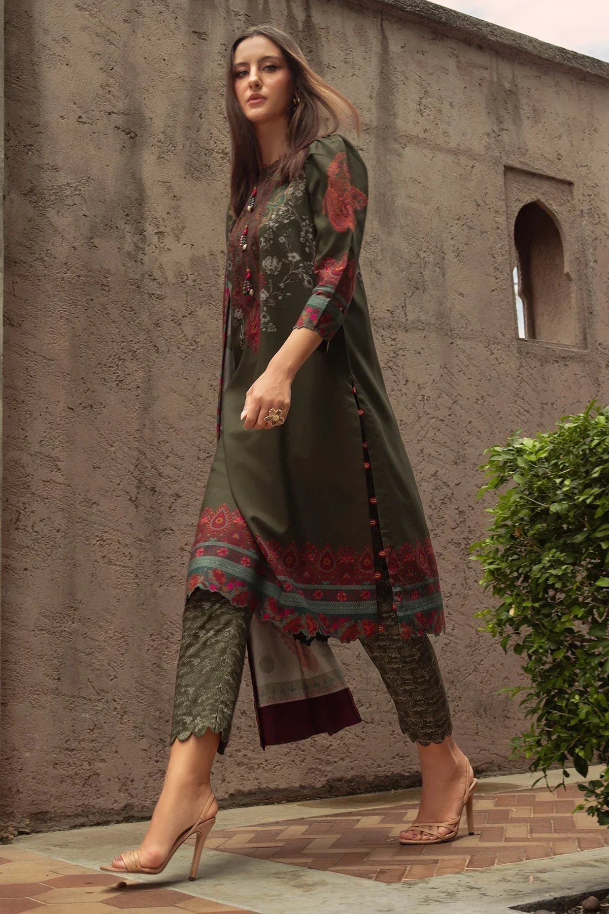 Charizma | C Prints Winter 25 |  3-PC Unstitched Printed Linen Collection CPW5-05 - Aqsa Fabrics