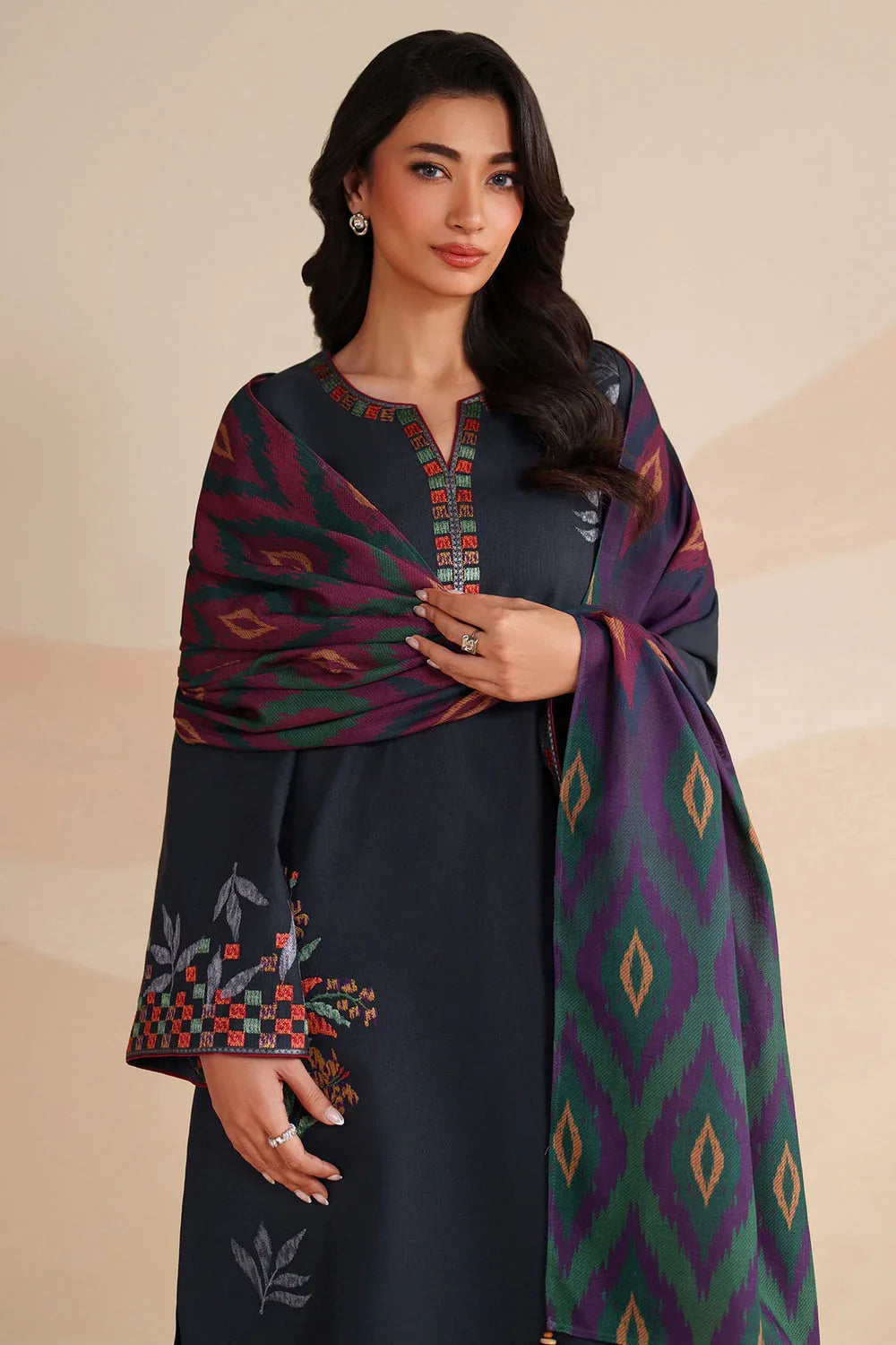 Jazmin | Winter 25 | UW-0226 - Aqsa Fabrics