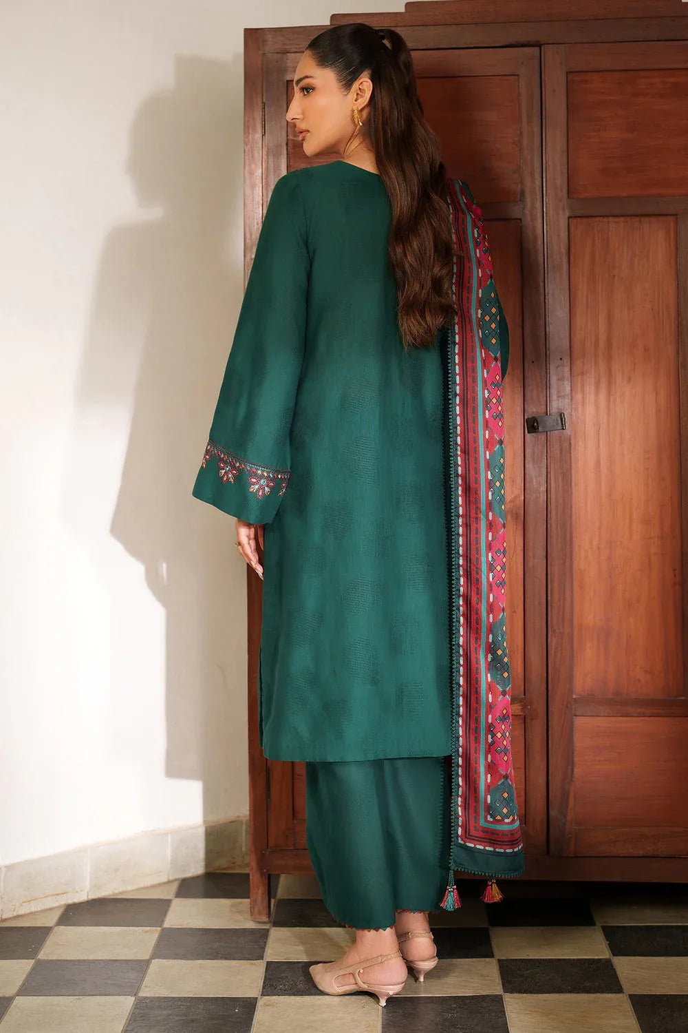 Jazmin | Winter 25 | UW-0146 H - Aqsa Fabrics