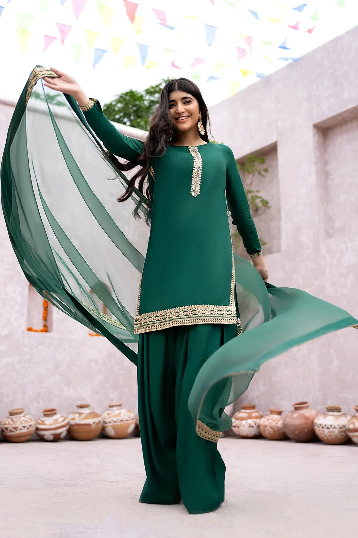 Erum Khan | Sakhiyan Formals | LILY - Aqsa Fabrics
