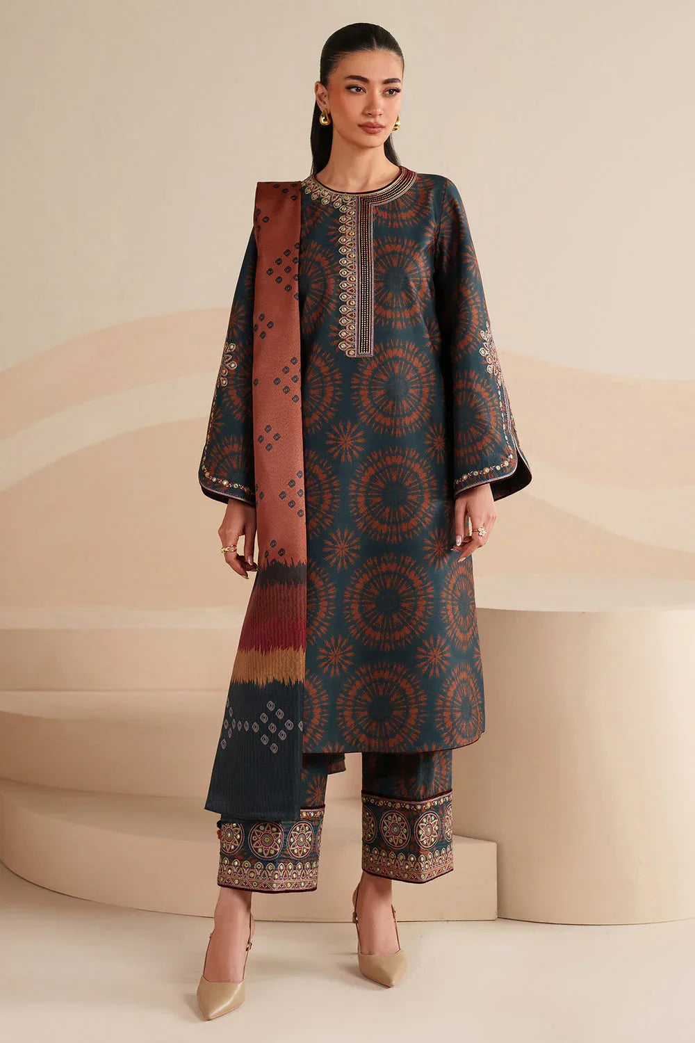 Jazmin | Winter 25 | UW-0238 - Aqsa Fabrics