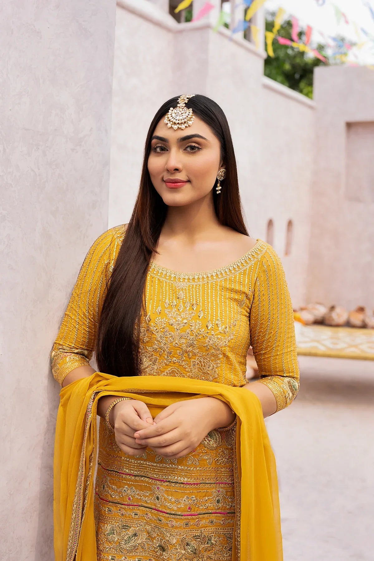 Erum Khan | Sakhiyan Formals | GENDA - Aqsa Fabrics