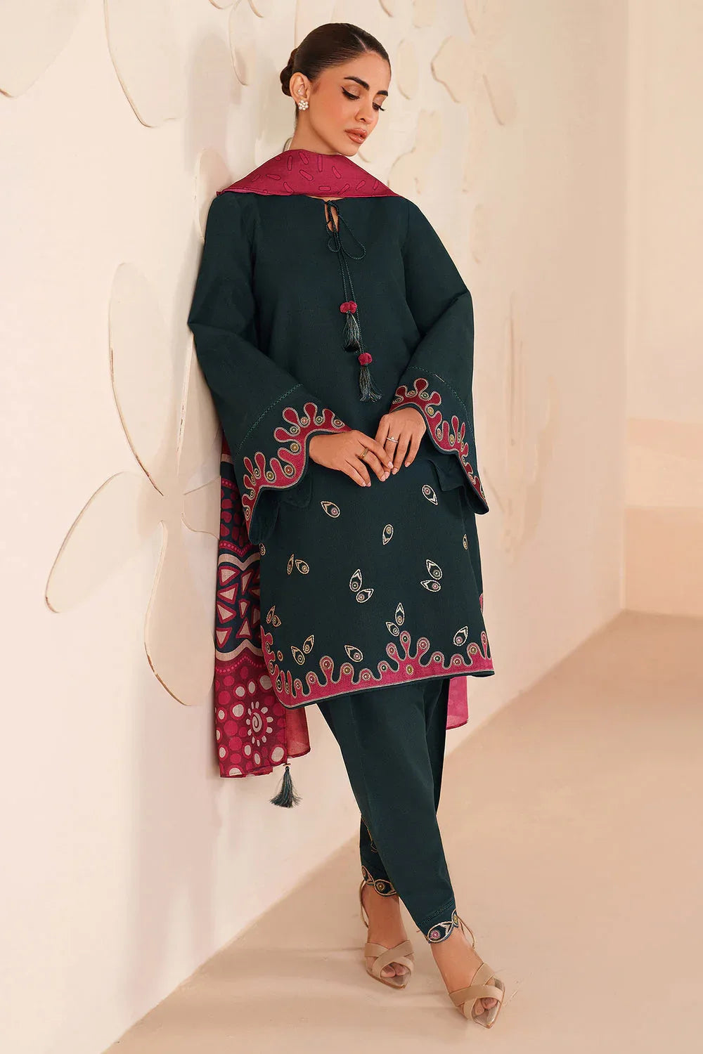 Jazmin | Winter 25 | UW-0221 - Aqsa Fabrics