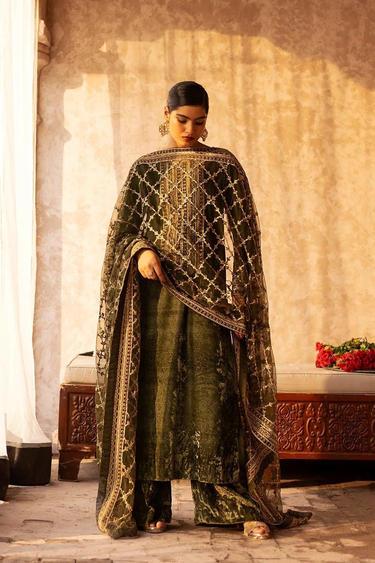 Erum Khan | Sakhiyan Formals | HENA - Aqsa Fabrics