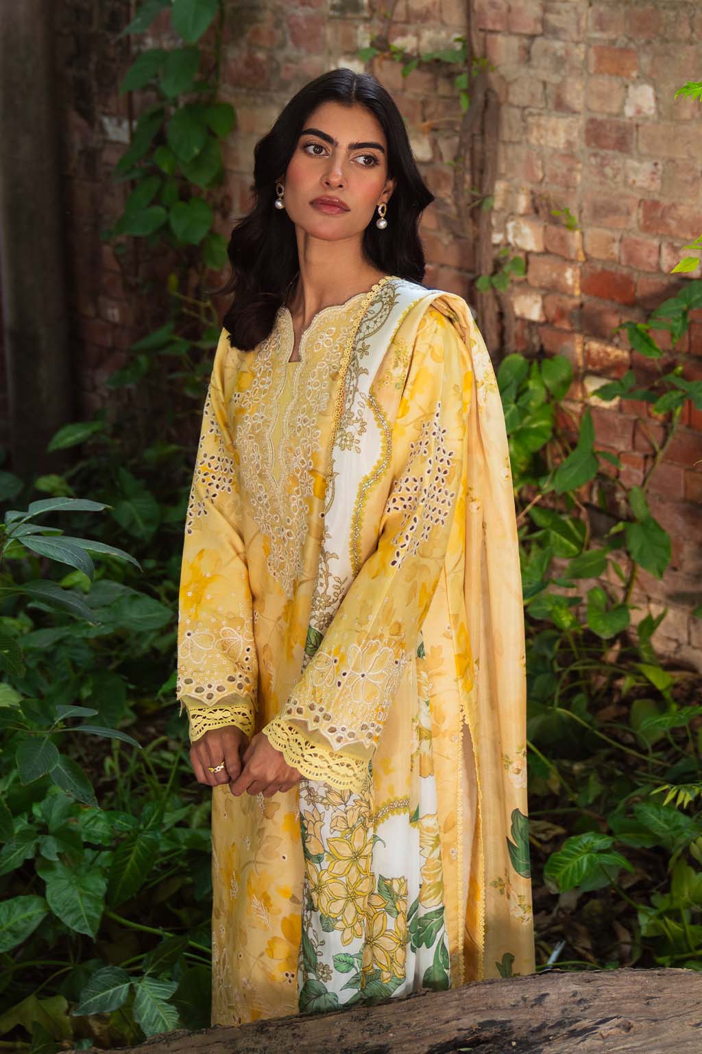 Neeshay | Summer Lines Printkari 25 | BUTTERCUP - Aqsa Fabrics