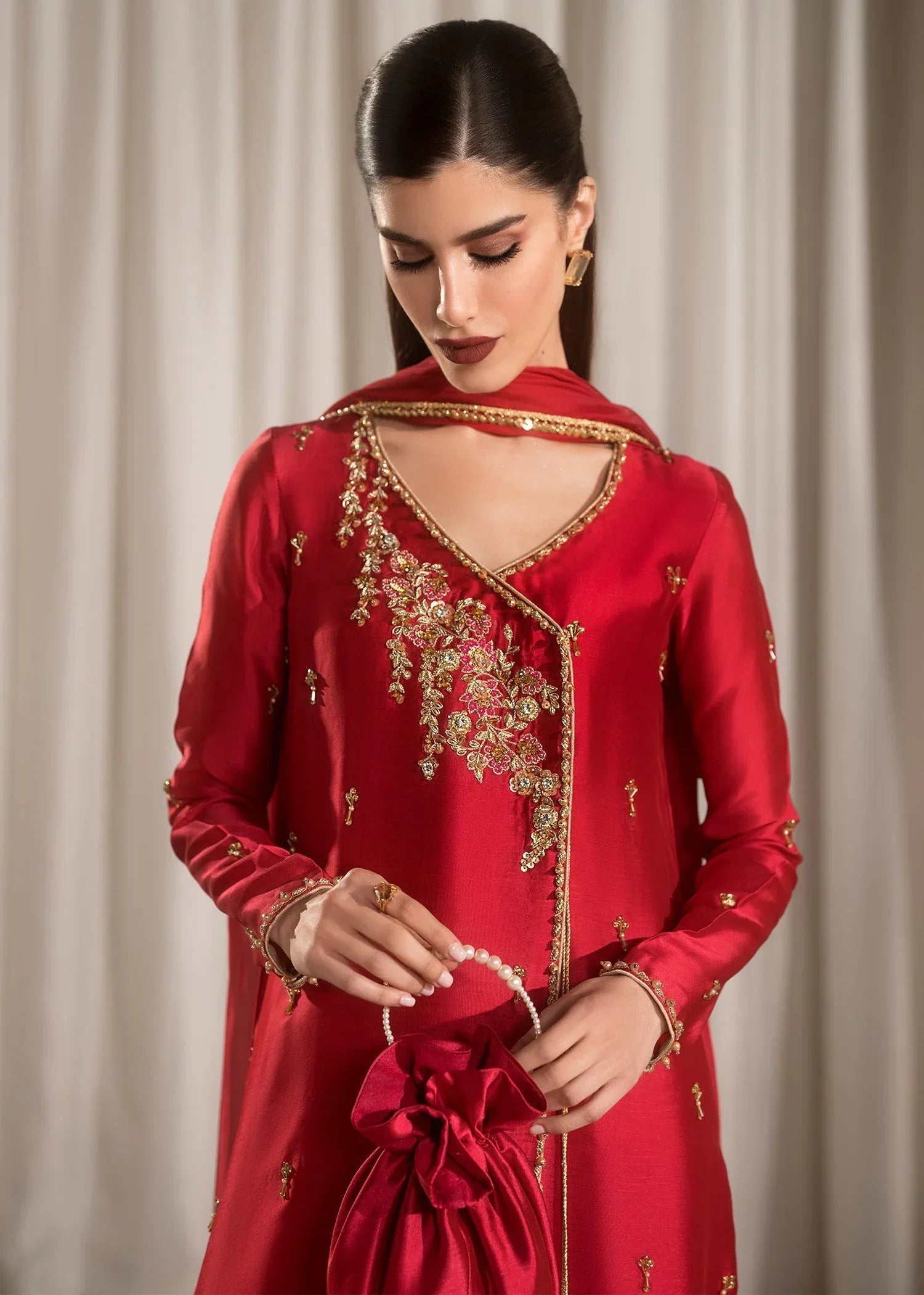 Mahum Asad | Breaking the Bar | Spice - Aqsa Fabrics