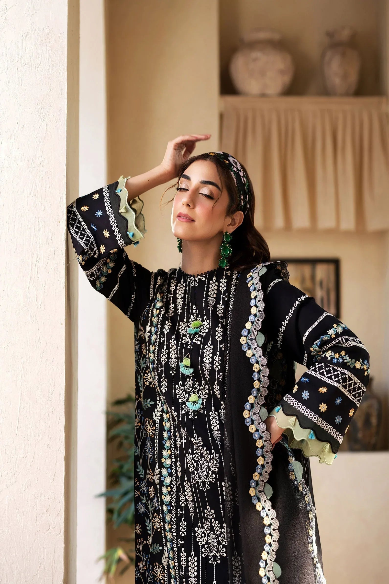 Maryam Hussain | Luxury Lawn 25 | Dawn - Aqsa Fabrics