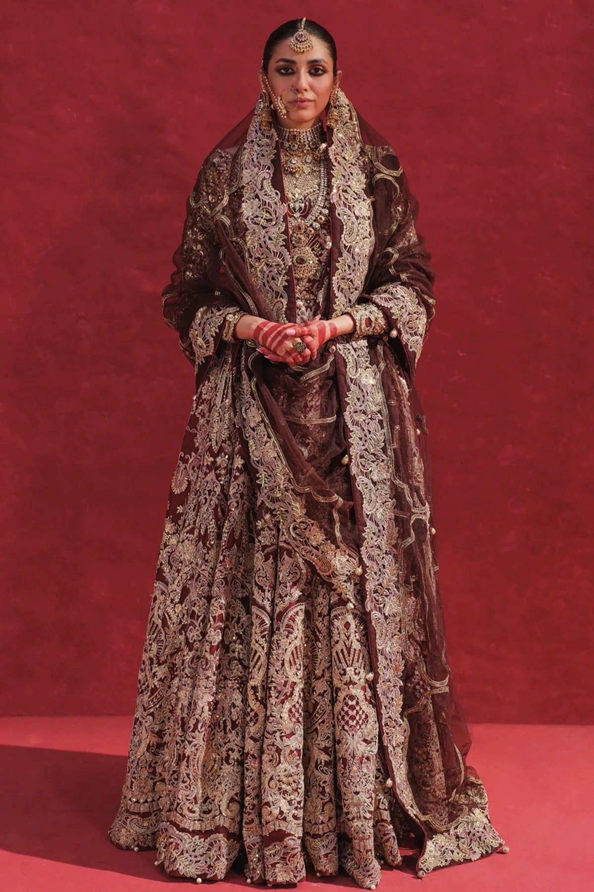 Erum Khan | Laal Rang | NEELOFAR - Aqsa Fabrics