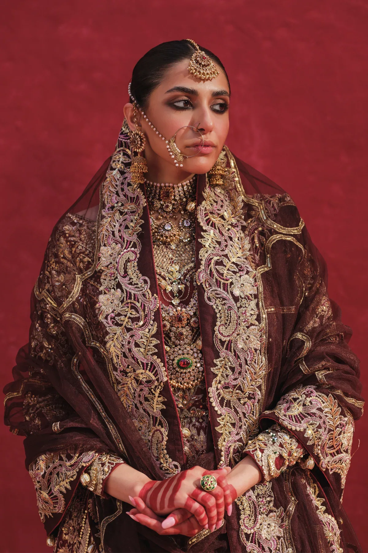 Erum Khan | Laal Rang | NEELOFAR - Aqsa Fabrics