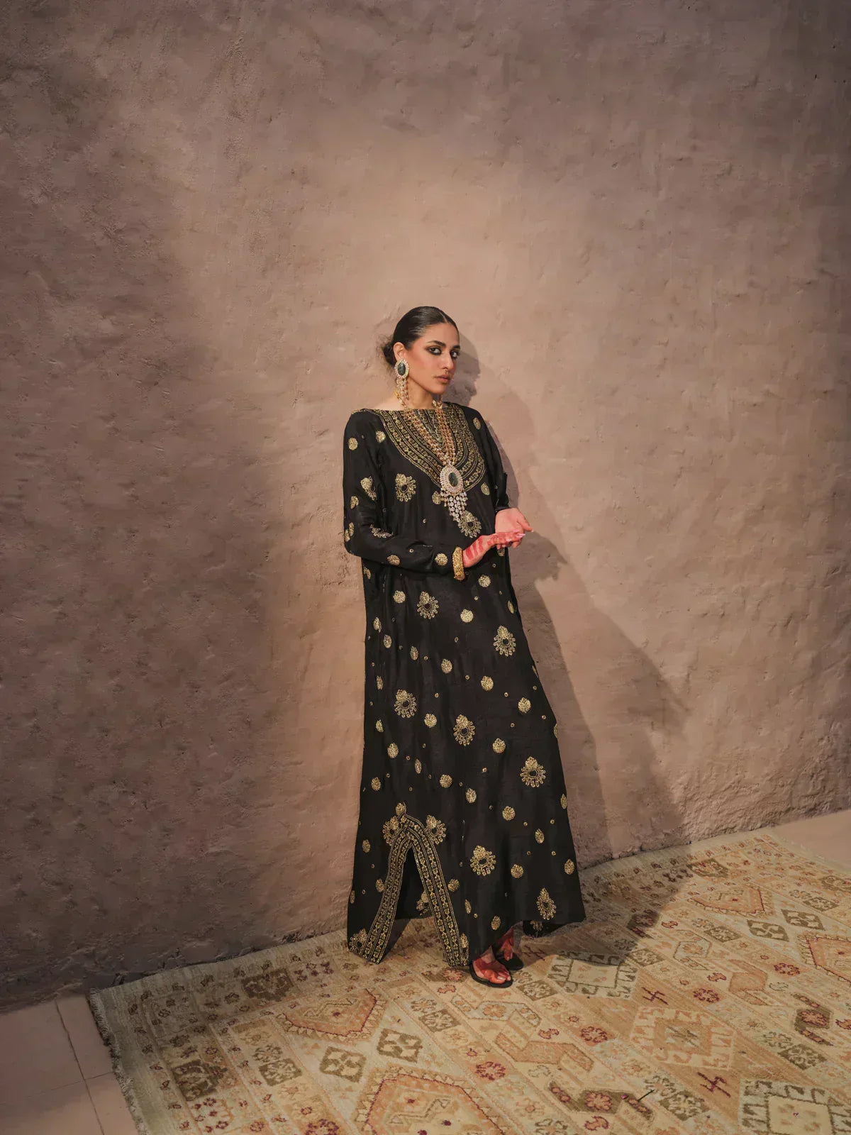 Erum Khan | Shab Siyah 23 | Chandni - Aqsa Fabrics