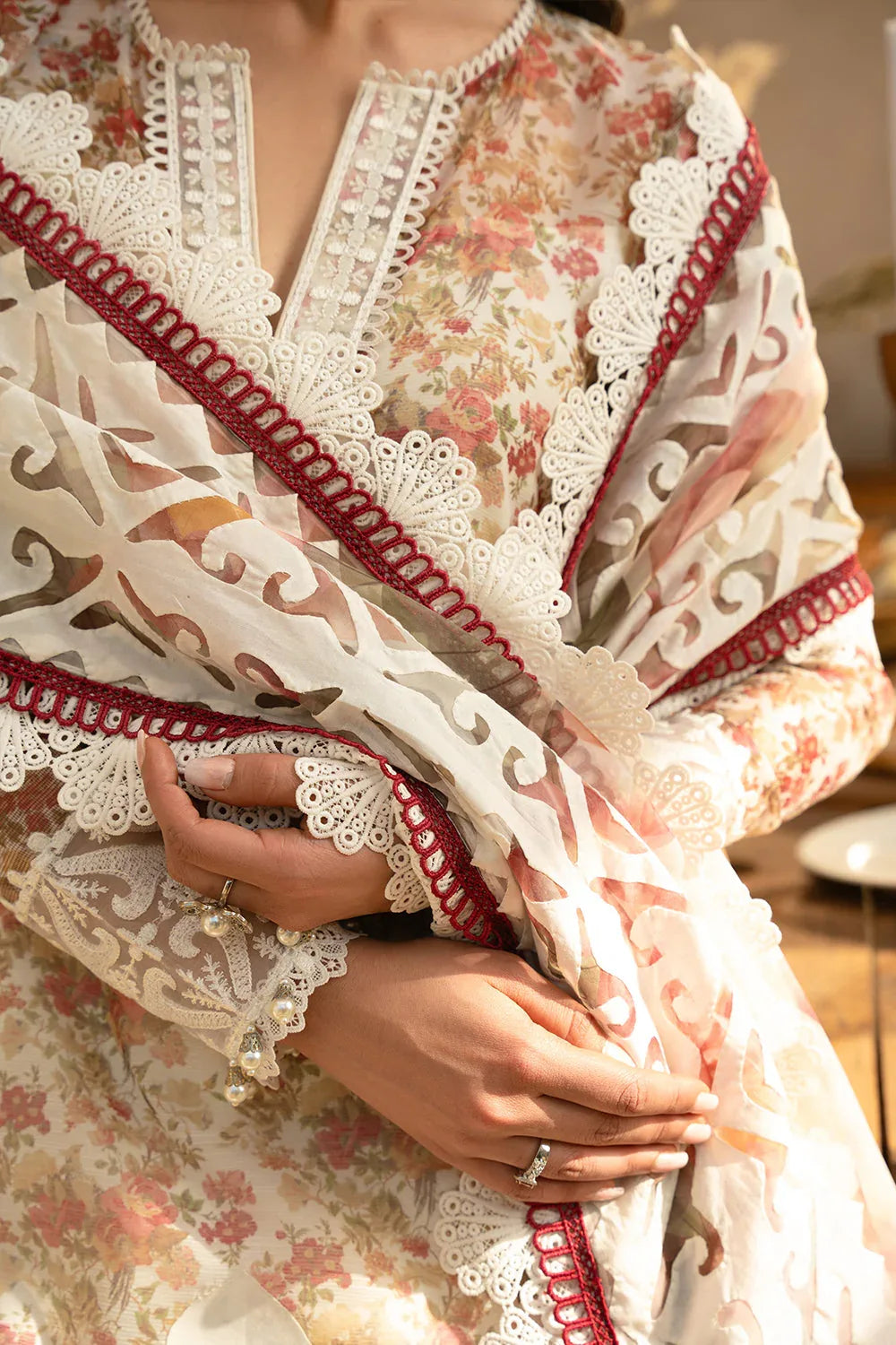 Saira Rizwan | Luxury Lawn 25 | MAYA-SRL25-06 - Aqsa Fabrics