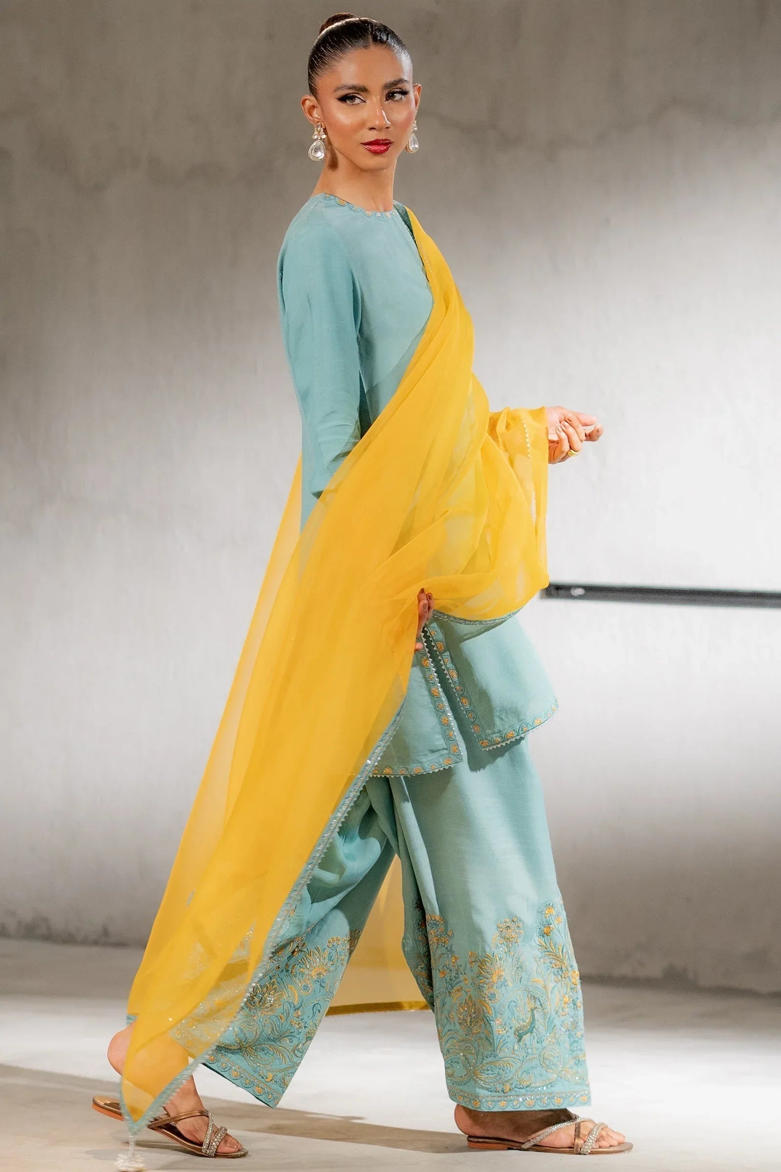 Ego | Diva Premium | ESSENCE 3 PIECE - Aqsa Fabrics