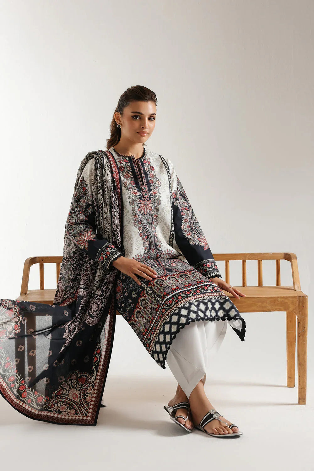 Ethnic | Spring Summer 25 | ES-08 - Aqsa Fabrics
