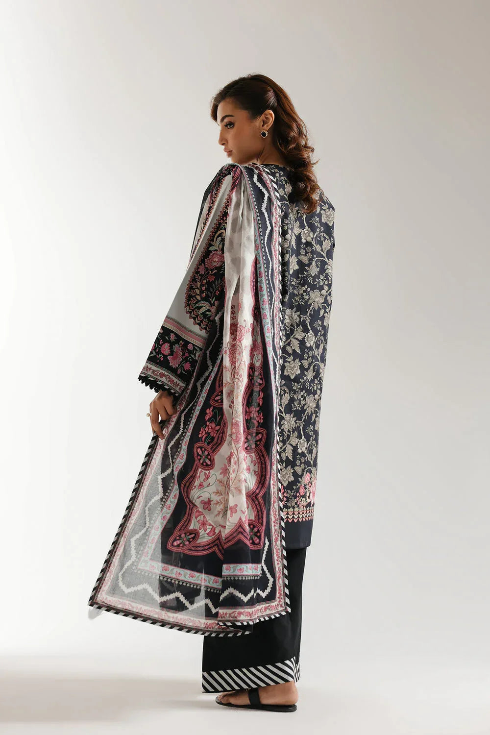 Ethnic | Spring Summer 25 | ES-13 - Aqsa Fabrics